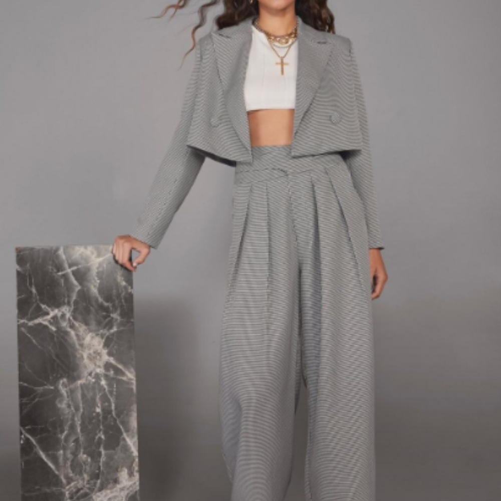 Nasty Gal x Cara Delevingne Houndstooth Suit (4)